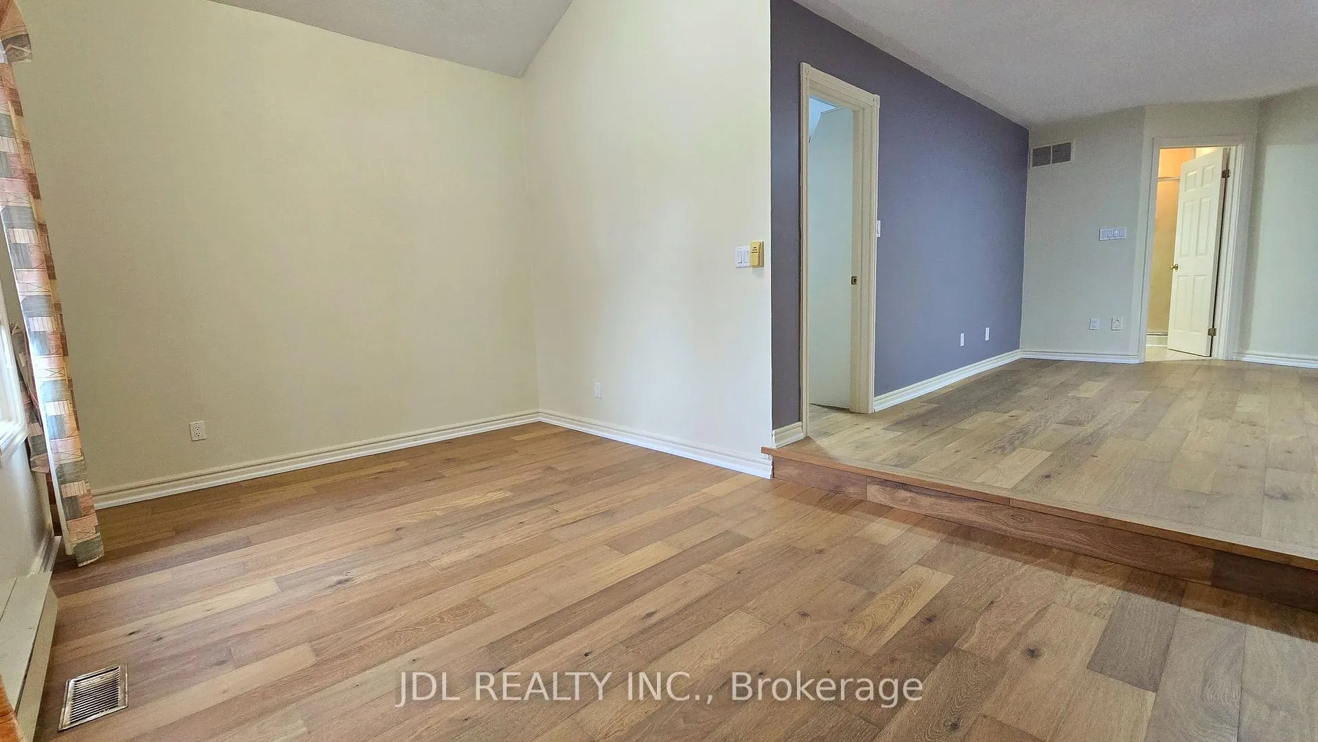 Photo 27 of 23 Barlow Road, Markham, Unionville — HOMEH