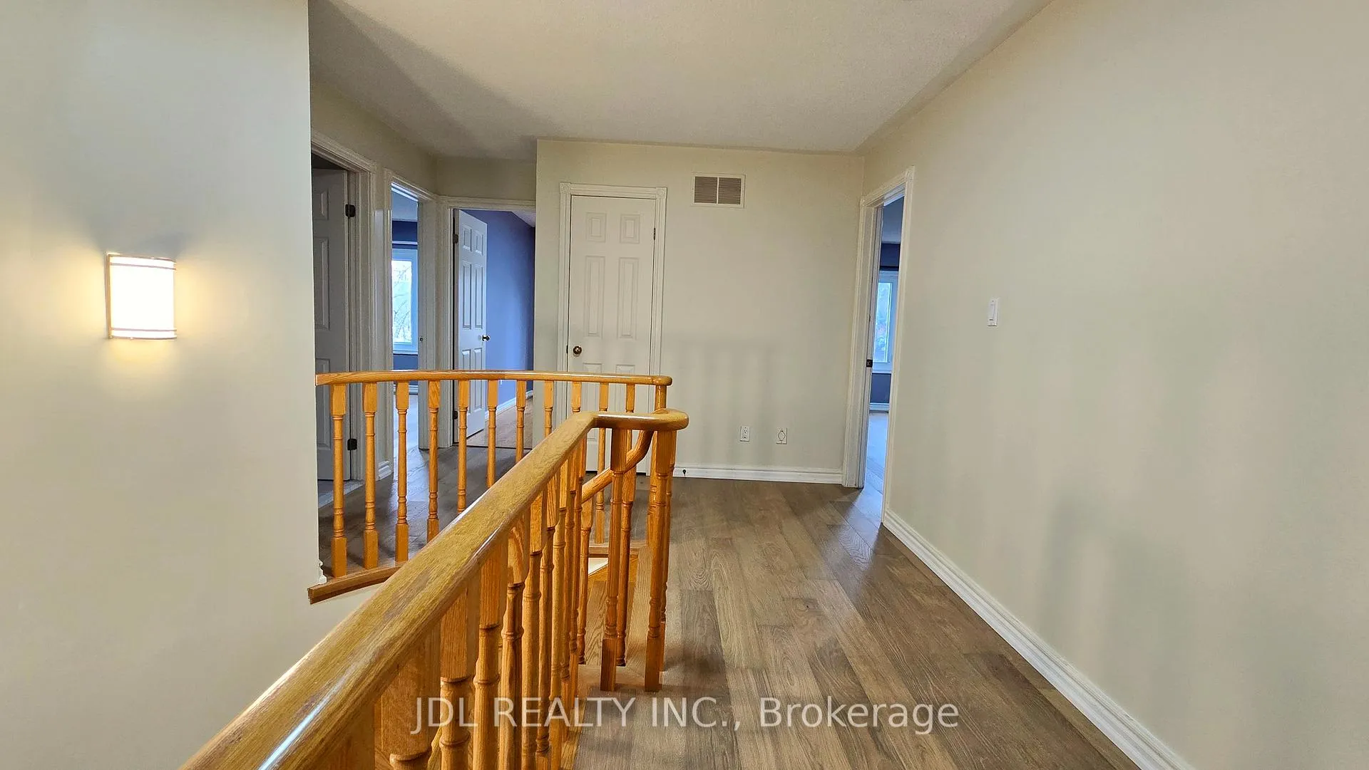 Photo 30 of 23 Barlow Road, Markham, Unionville — HOMEH