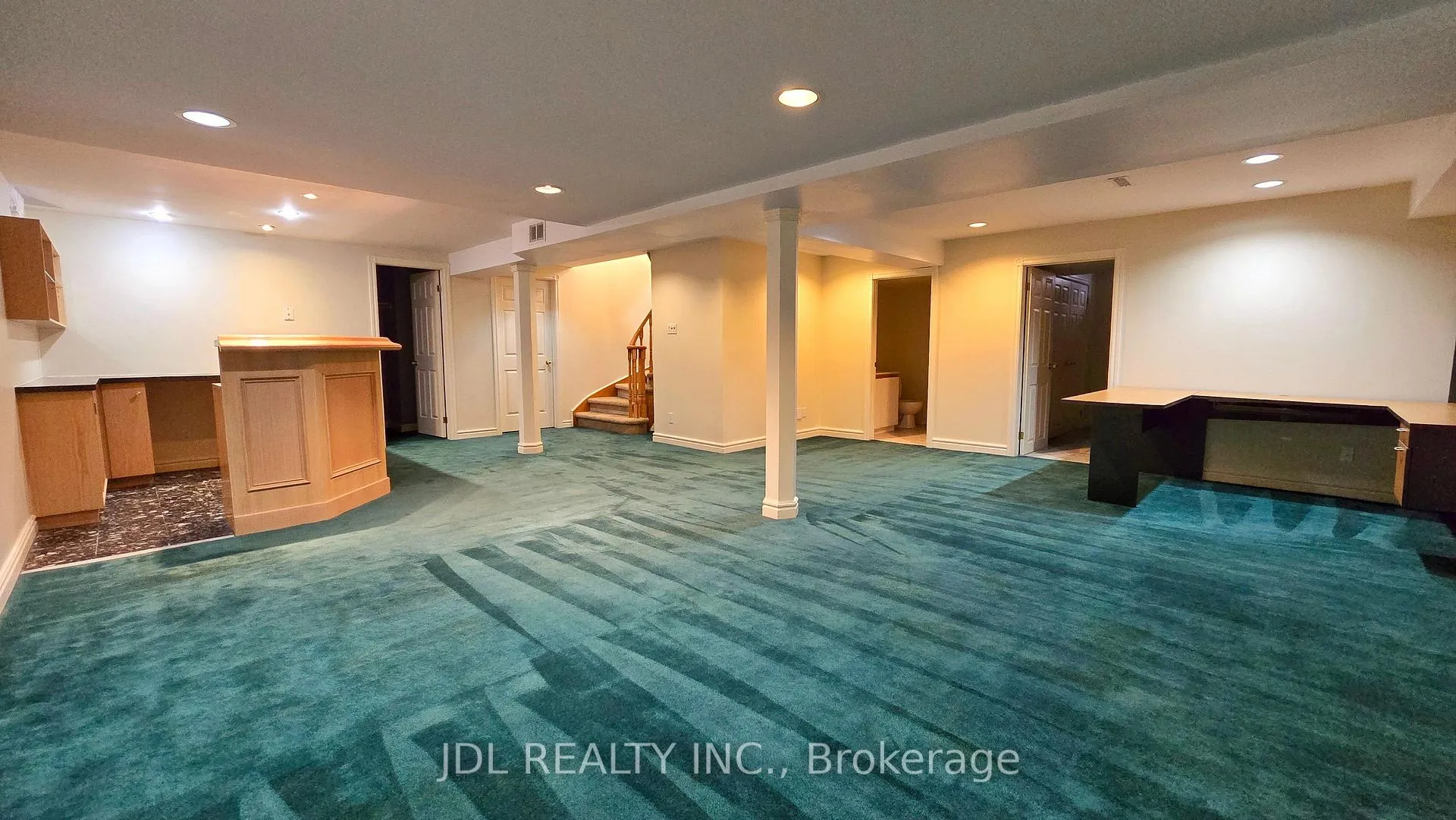 Photo 32 of 23 Barlow Road, Markham, Unionville — HOMEH