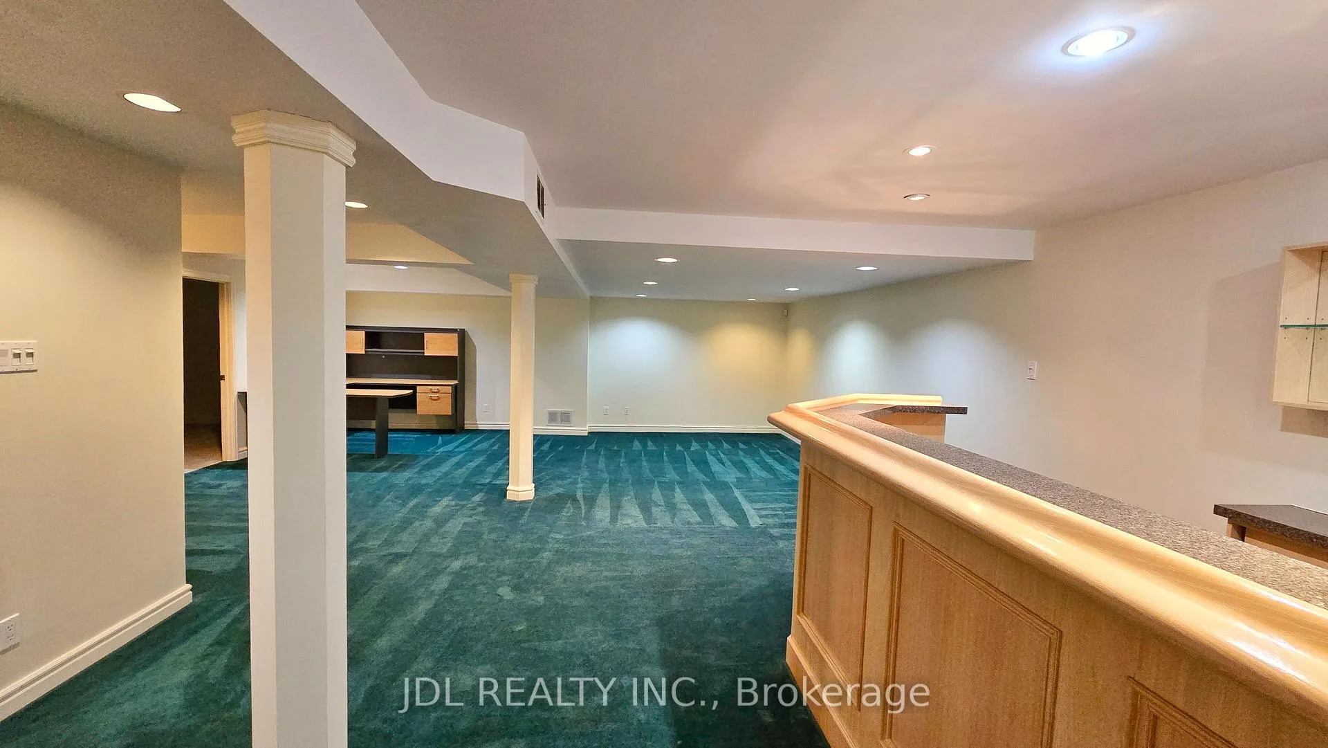 Photo 33 of 23 Barlow Road, Markham, Unionville — HOMEH