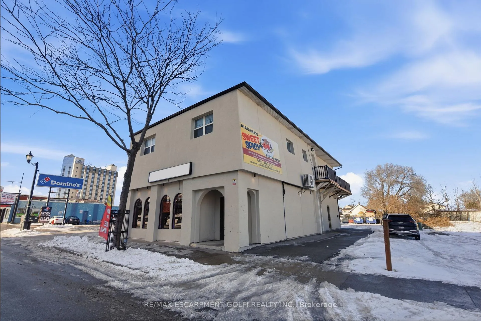 Photo 2 of Unit 2, 5703 Ferry Street, Niagara Falls, Hospital — HOMEH