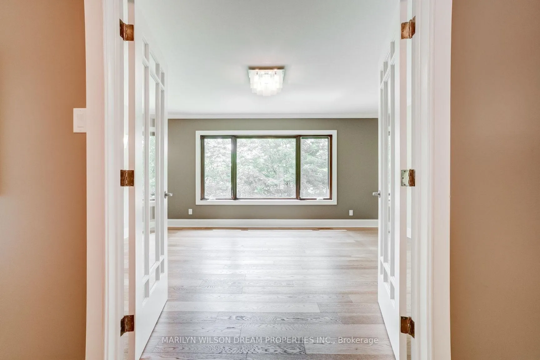 Photo 6 of 40 Pond Street, Ottawa, Rockcliffe — HOMEH