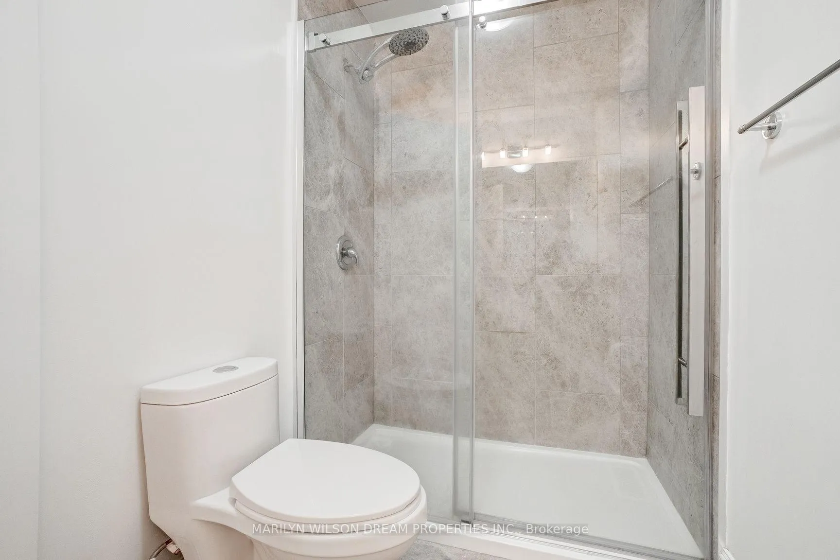 Photo 22 of 40 Pond Street, Ottawa, Rockcliffe — HOMEH