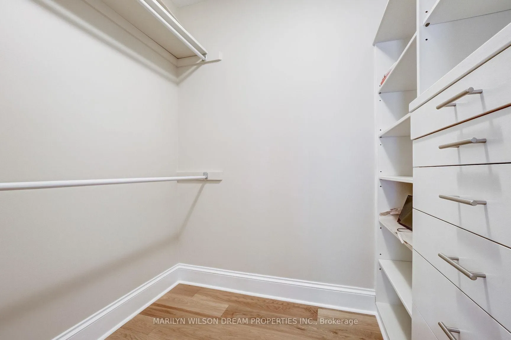 Photo 25 of 40 Pond Street, Ottawa, Rockcliffe — HOMEH