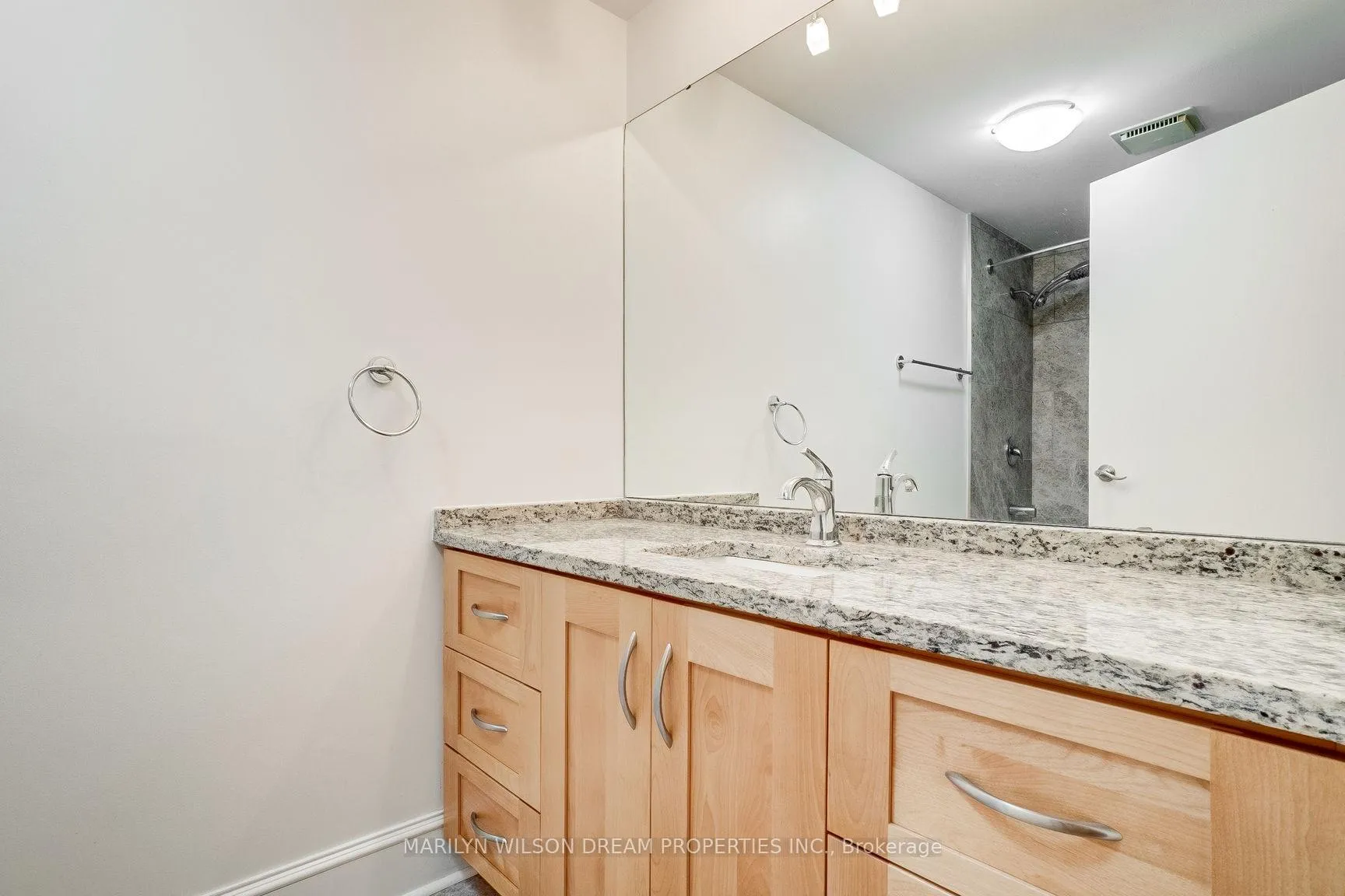 Photo 32 of 40 Pond Street, Ottawa, Rockcliffe — HOMEH