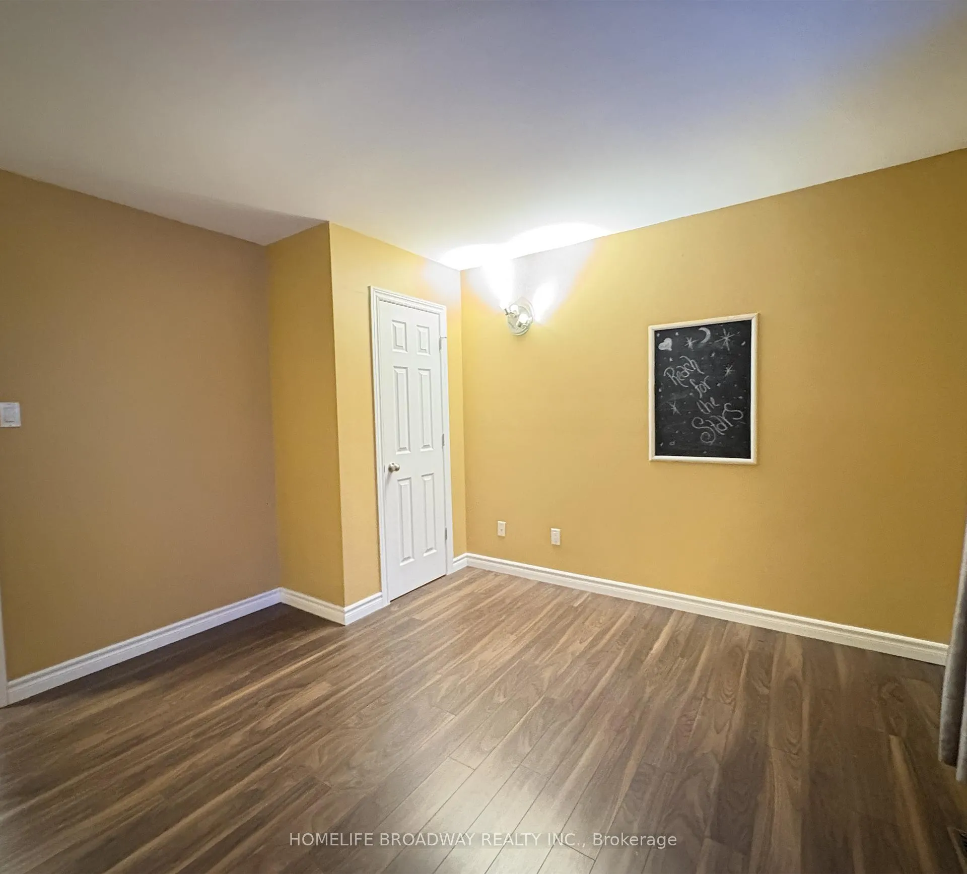 Photo 12 of 7 Barberry Court, Whitby, Lynde Creek — HOMEH