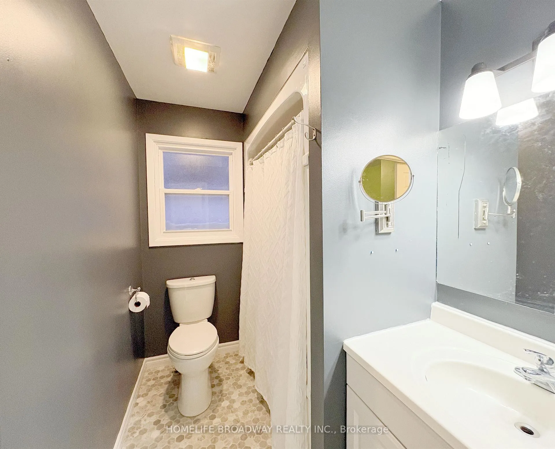 Photo 14 of 7 Barberry Court, Whitby, Lynde Creek — HOMEH
