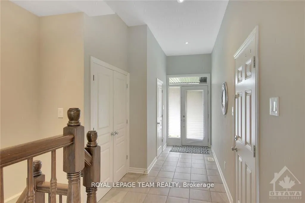 Photo 3 of 198 Mattingly Way, Ottawa, Riverside South/Gloucester Glen — HOMEH