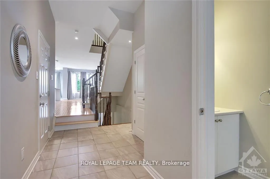 Photo 5 of 198 Mattingly Way, Ottawa, Riverside South/Gloucester Glen — HOMEH
