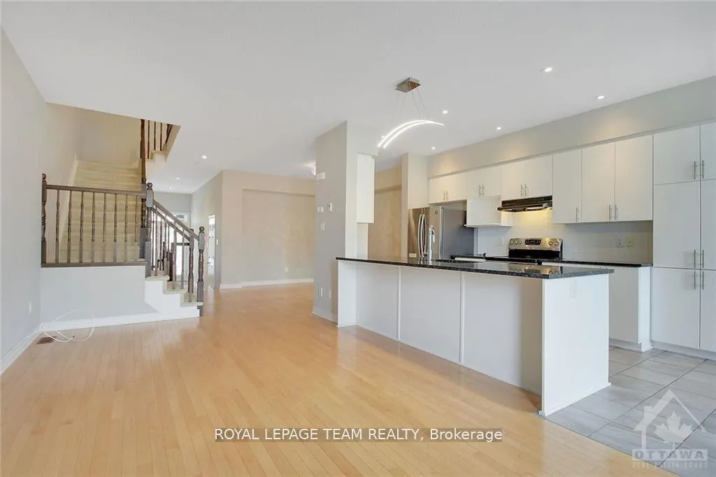 Photo 8 of 198 Mattingly Way, Ottawa, Riverside South/Gloucester Glen — HOMEH