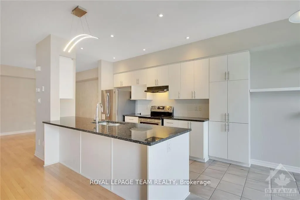 Photo 12 of 198 Mattingly Way, Ottawa, Riverside South/Gloucester Glen — HOMEH