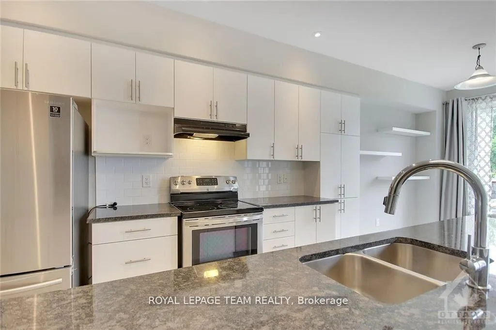 Photo 14 of 198 Mattingly Way, Ottawa, Riverside South/Gloucester Glen — HOMEH