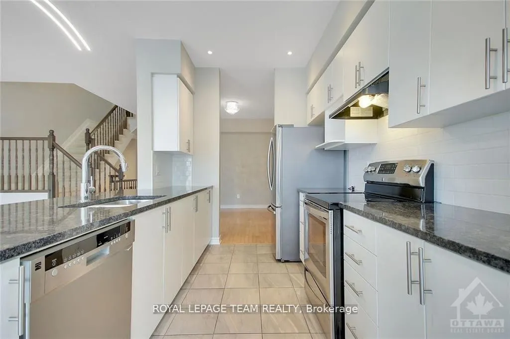 Photo 16 of 198 Mattingly Way, Ottawa, Riverside South/Gloucester Glen — HOMEH