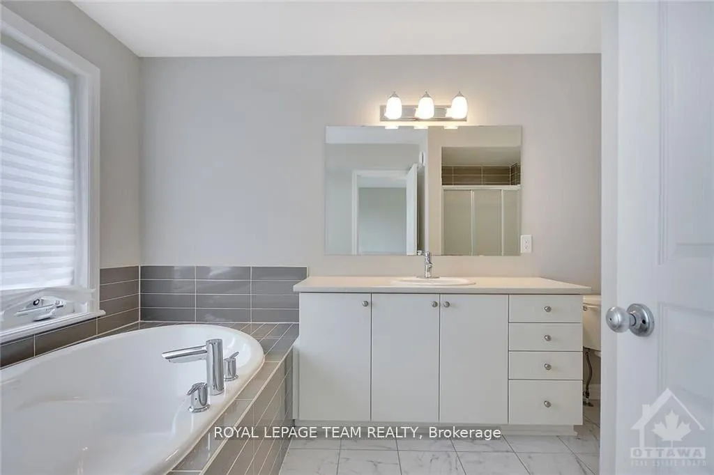 Photo 21 of 198 Mattingly Way, Ottawa, Riverside South/Gloucester Glen — HOMEH