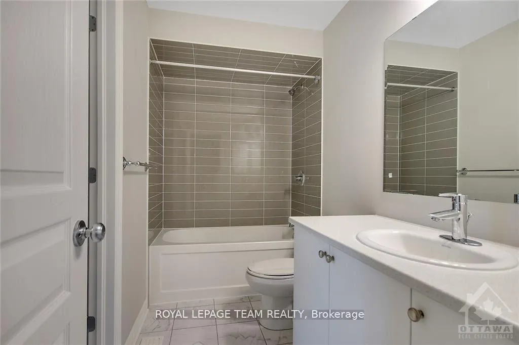 Photo 22 of 198 Mattingly Way, Ottawa, Riverside South/Gloucester Glen — HOMEH