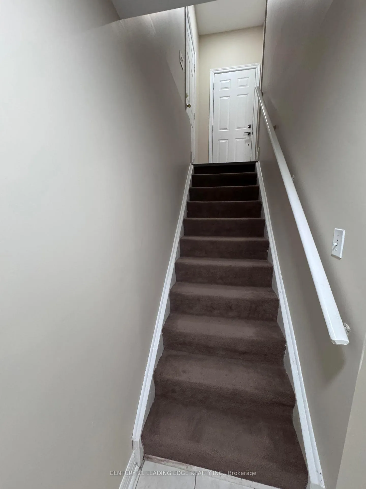 Photo 4 of Unit BSMT A, 304 Elson Street, Markham, Cedarwood — HOMEH