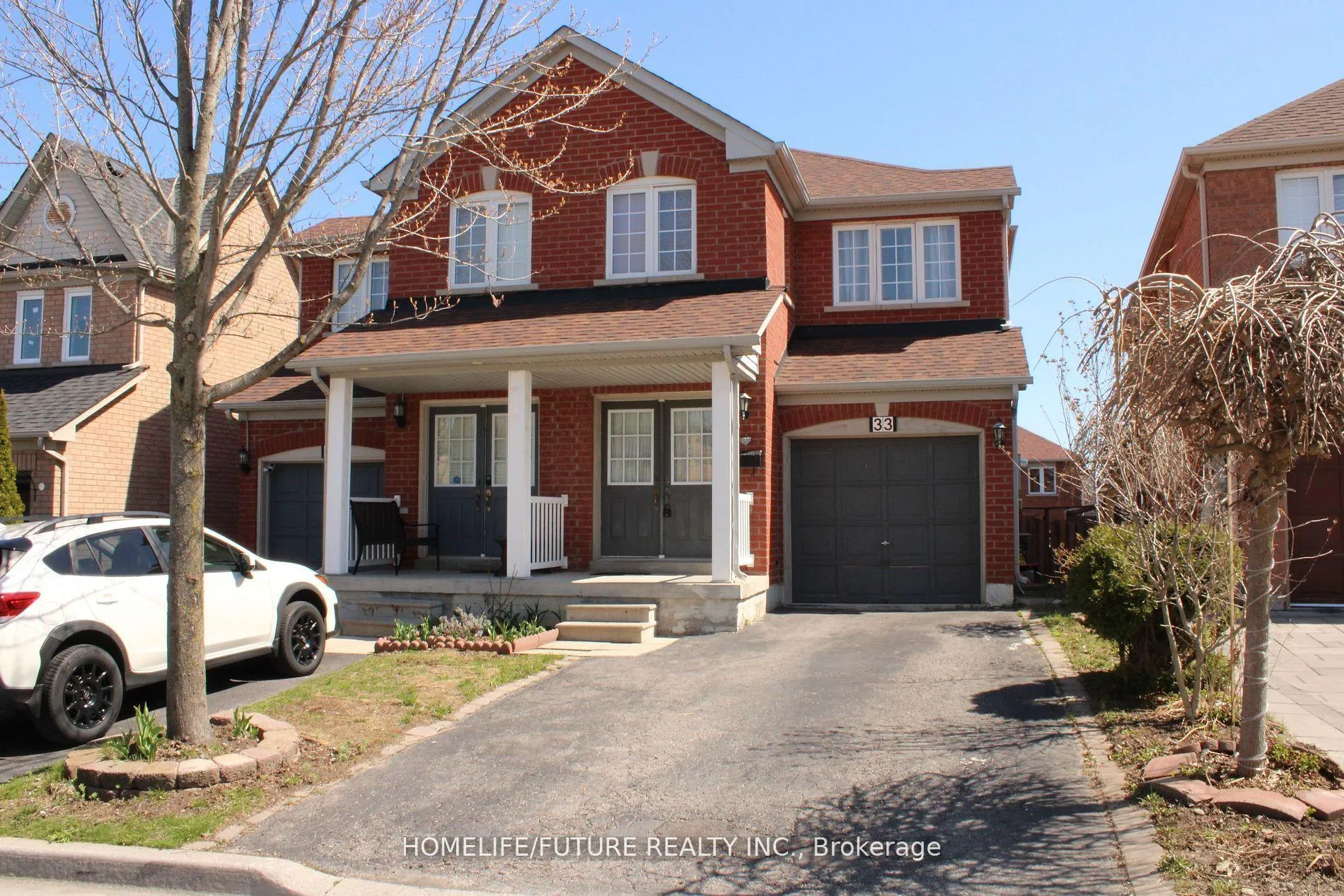 Photo 1 of 33 Tara Crescent, Markham, Cedarwood — HOMEH