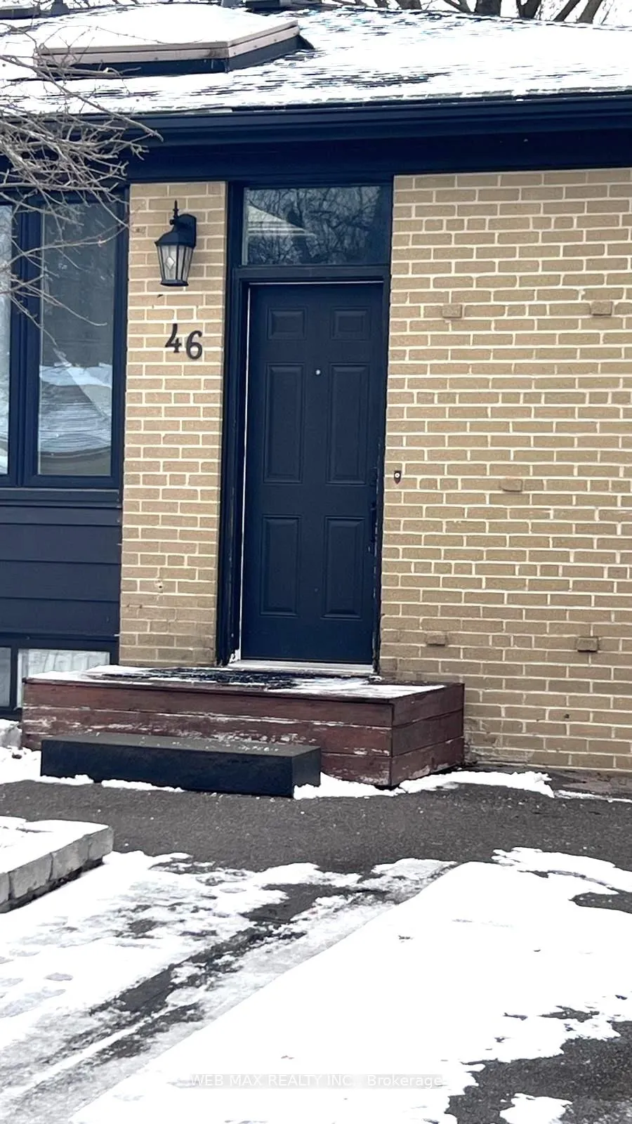 Photo 3 of 46 Davis Road, Aurora, Aurora Highlands — HOMEH