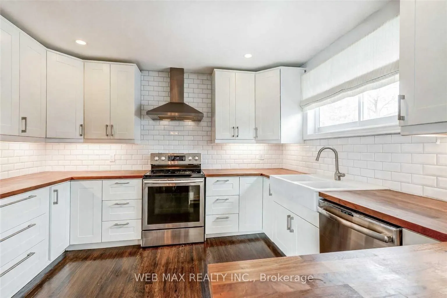 Photo 7 of 46 Davis Road, Aurora, Aurora Highlands — HOMEH
