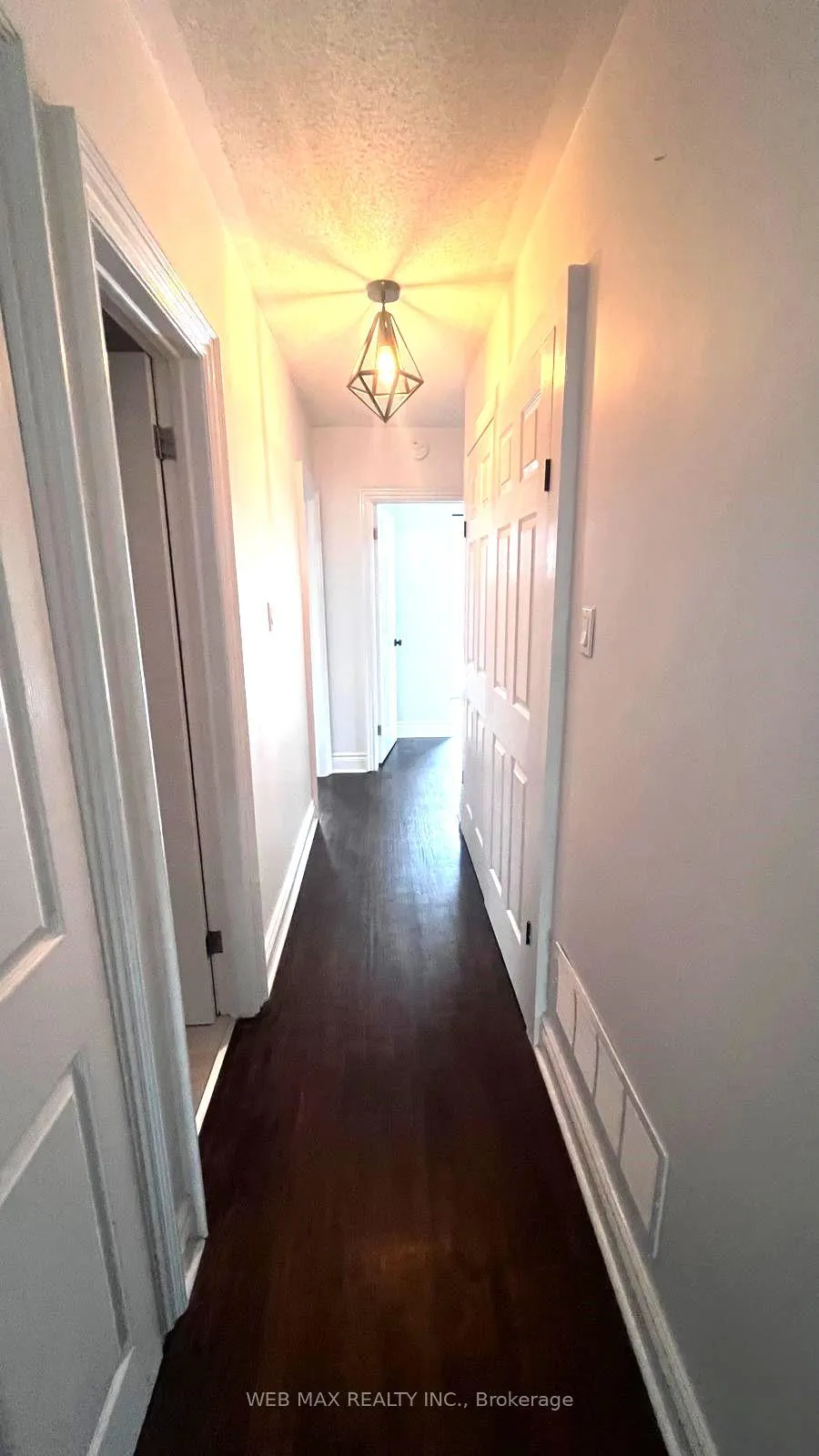 Photo 9 of 46 Davis Road, Aurora, Aurora Highlands — HOMEH