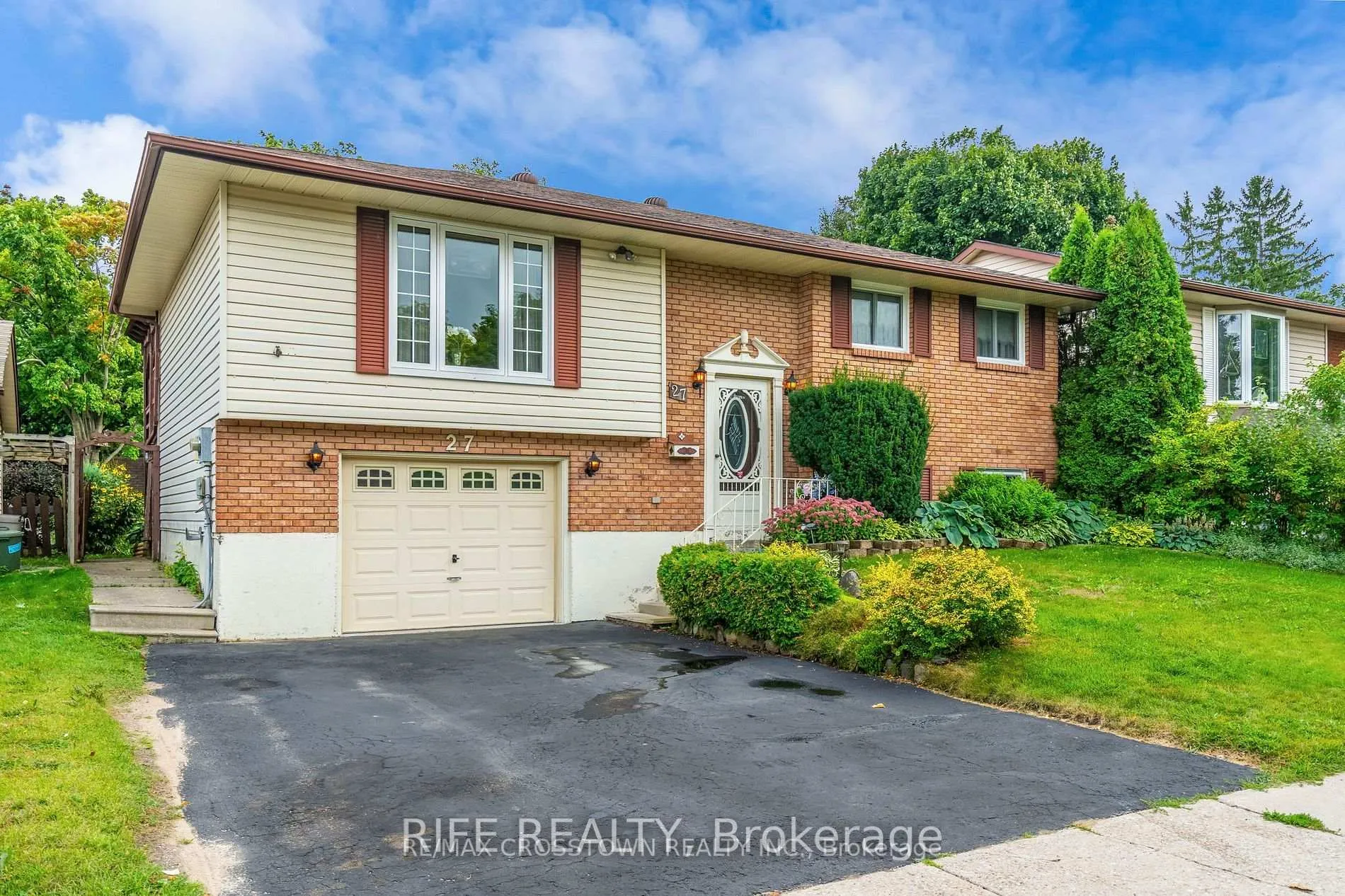 Photo 1 of 27 Janice Drive, Barrie, Sunnidale — HOMEH