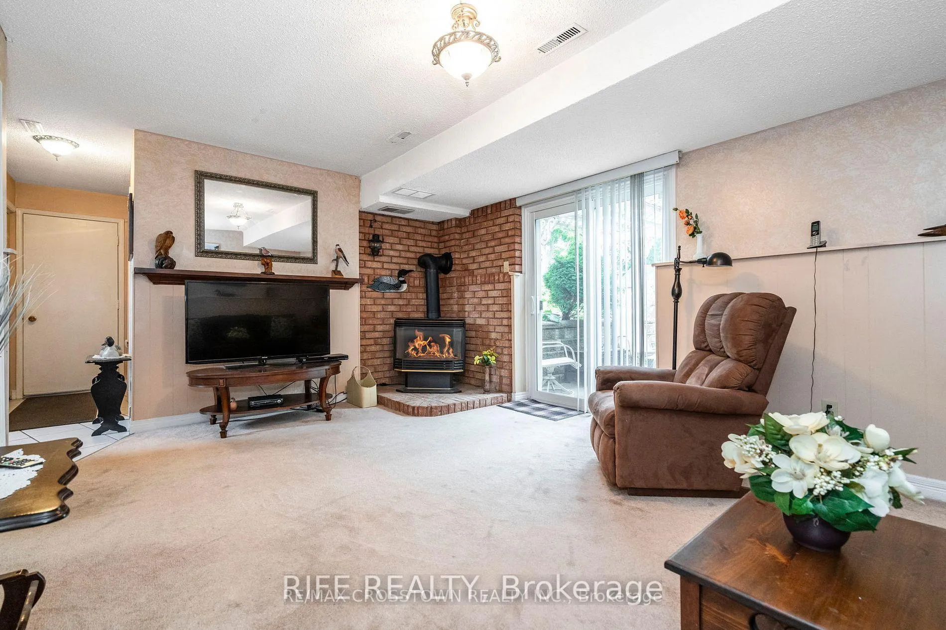 Photo 15 of 27 Janice Drive, Barrie, Sunnidale — HOMEH