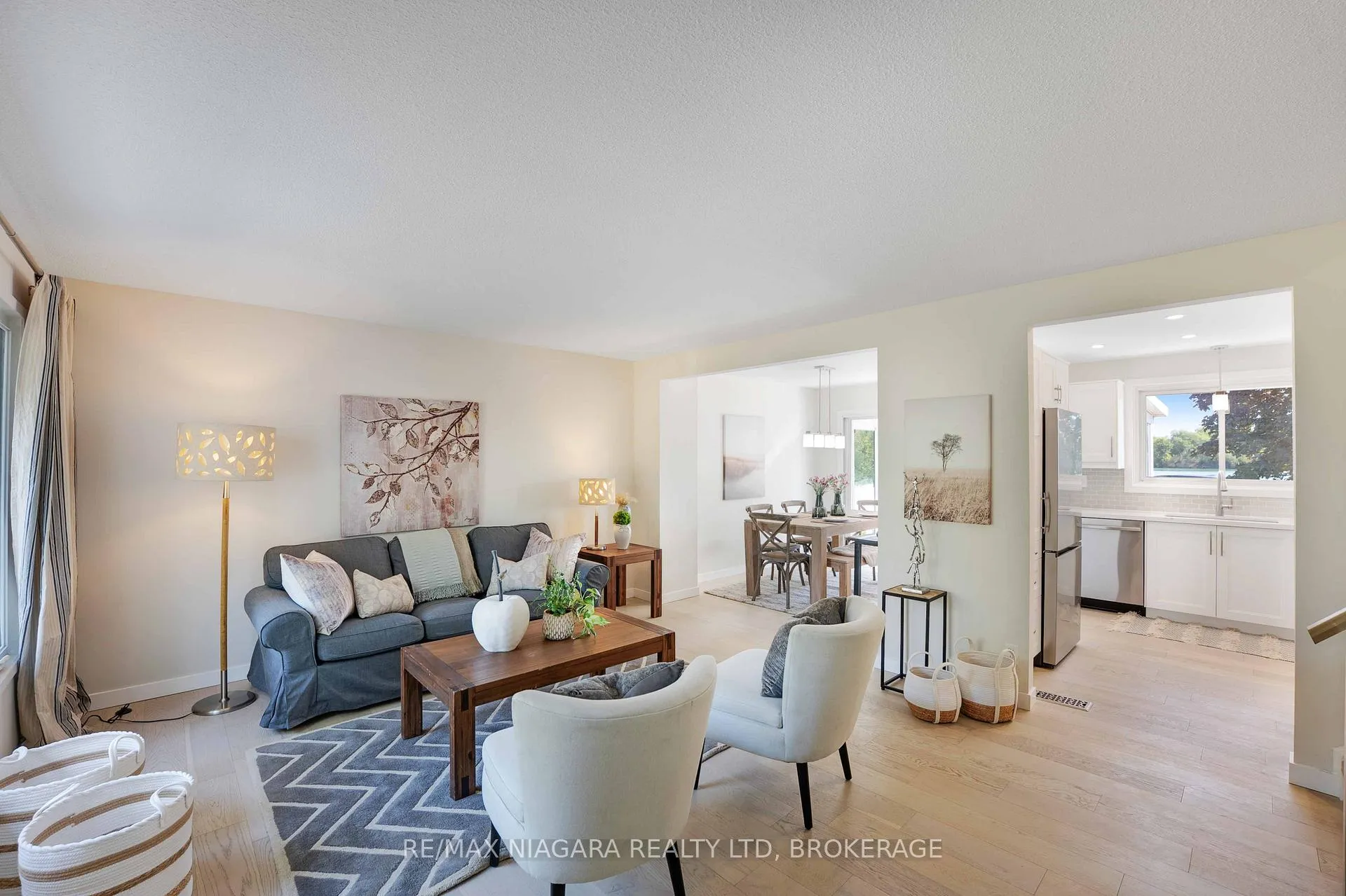 Photo 6 of 628 Bunting Road, St. Catharines, Bunting/Linwell — HOMEH
