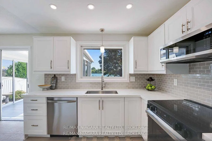 Photo 10 of 628 Bunting Road, St. Catharines, Bunting/Linwell — HOMEH