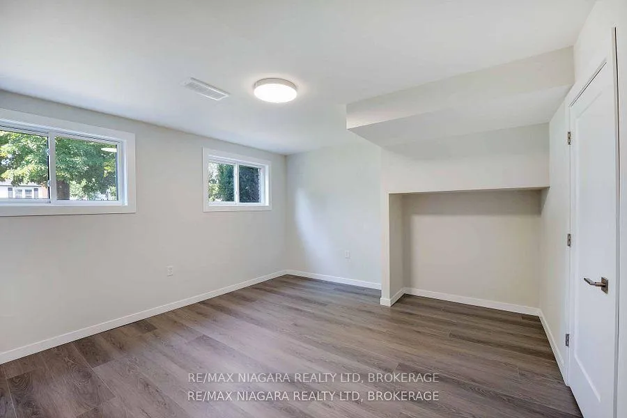 Photo 23 of 628 Bunting Road, St. Catharines, Bunting/Linwell — HOMEH