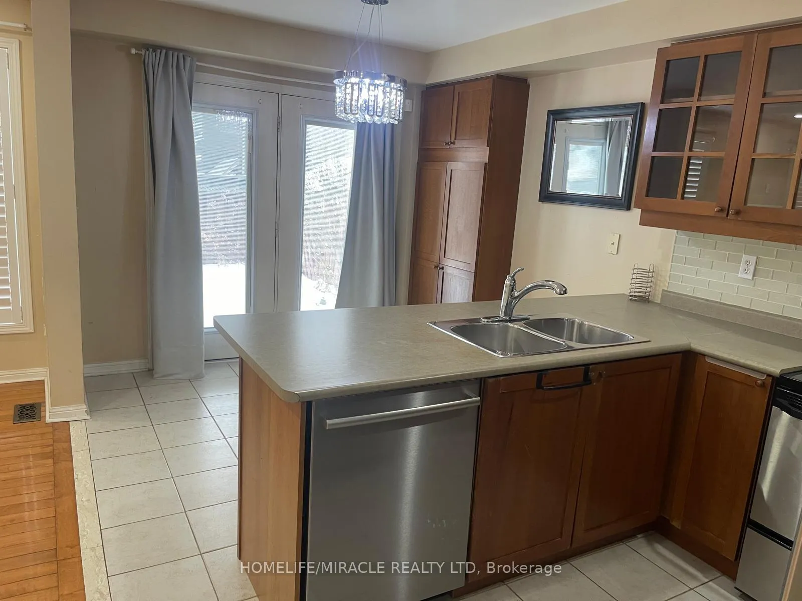 Photo 5 of 1527 Evans Terrace, Milton, Clarke — HOMEH
