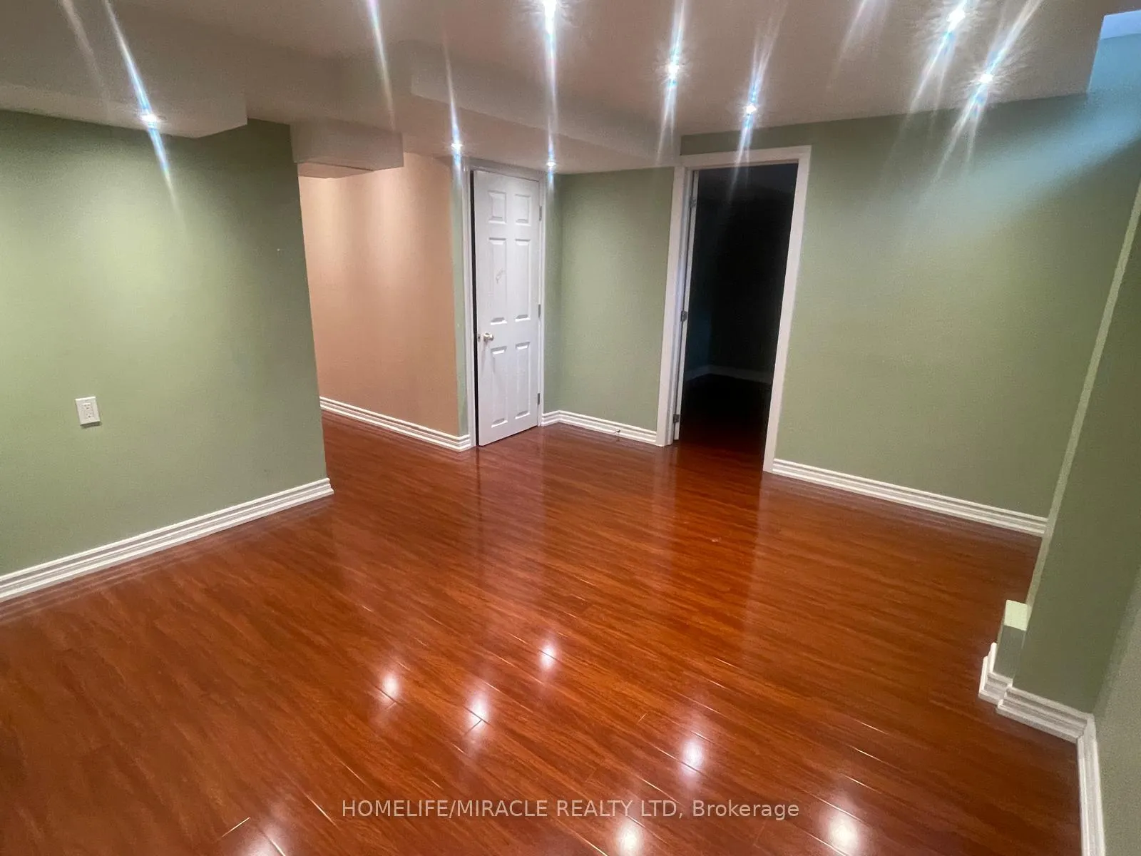 Photo 21 of 1527 Evans Terrace, Milton, Clarke — HOMEH