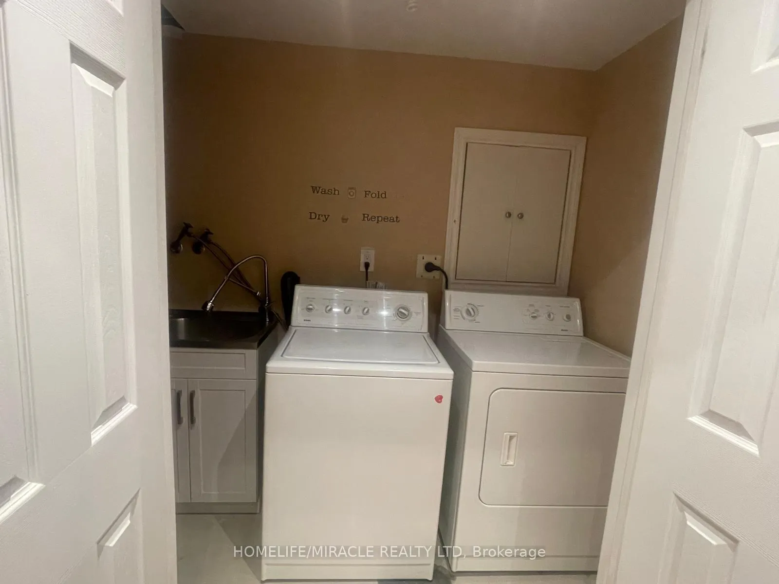 Photo 34 of 1527 Evans Terrace, Milton, Clarke — HOMEH