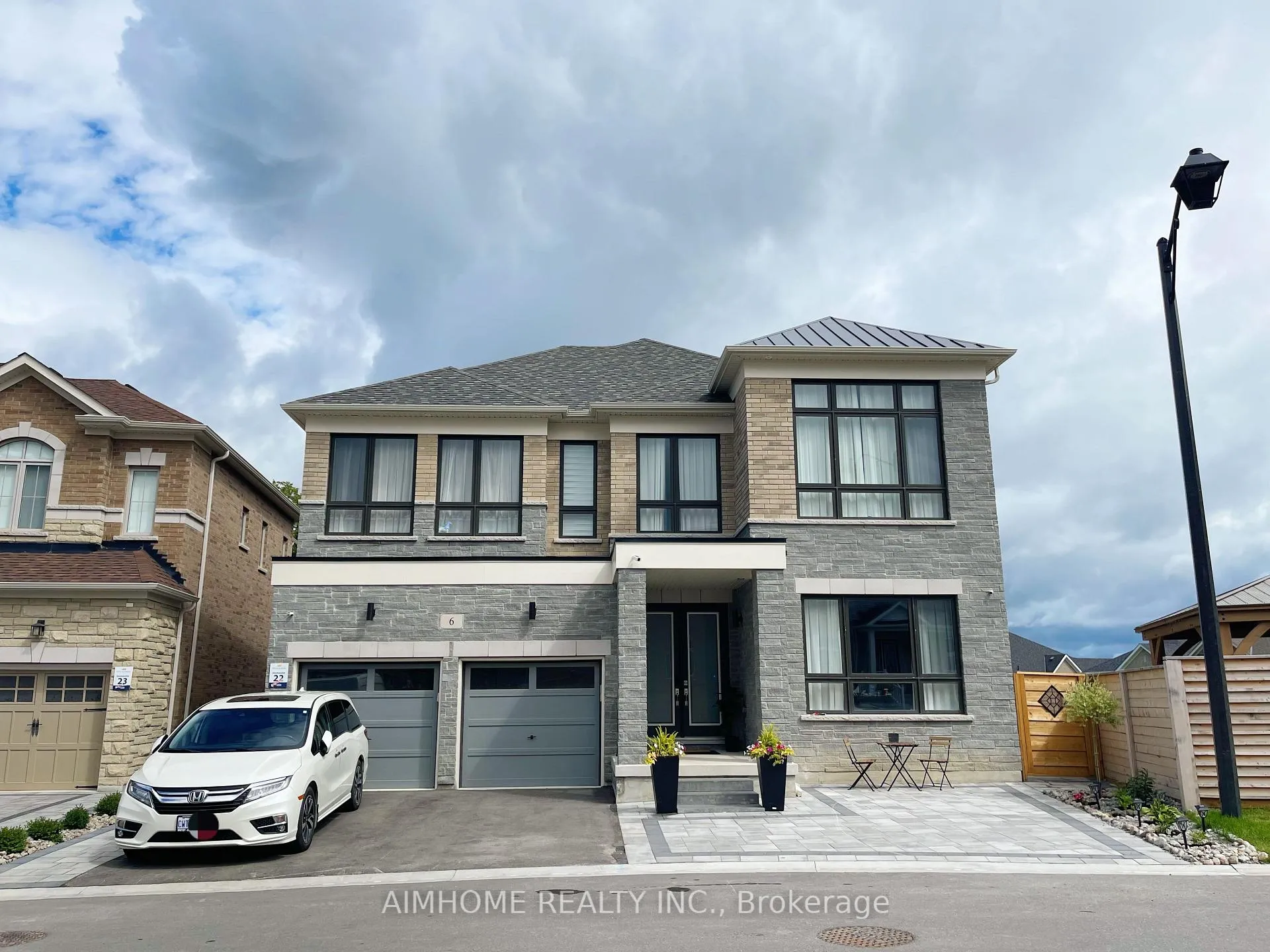 Photo 1 of Unit BSMT, 6 Pine Hill Crescent, Aurora, Aurora Estates — HOMEH