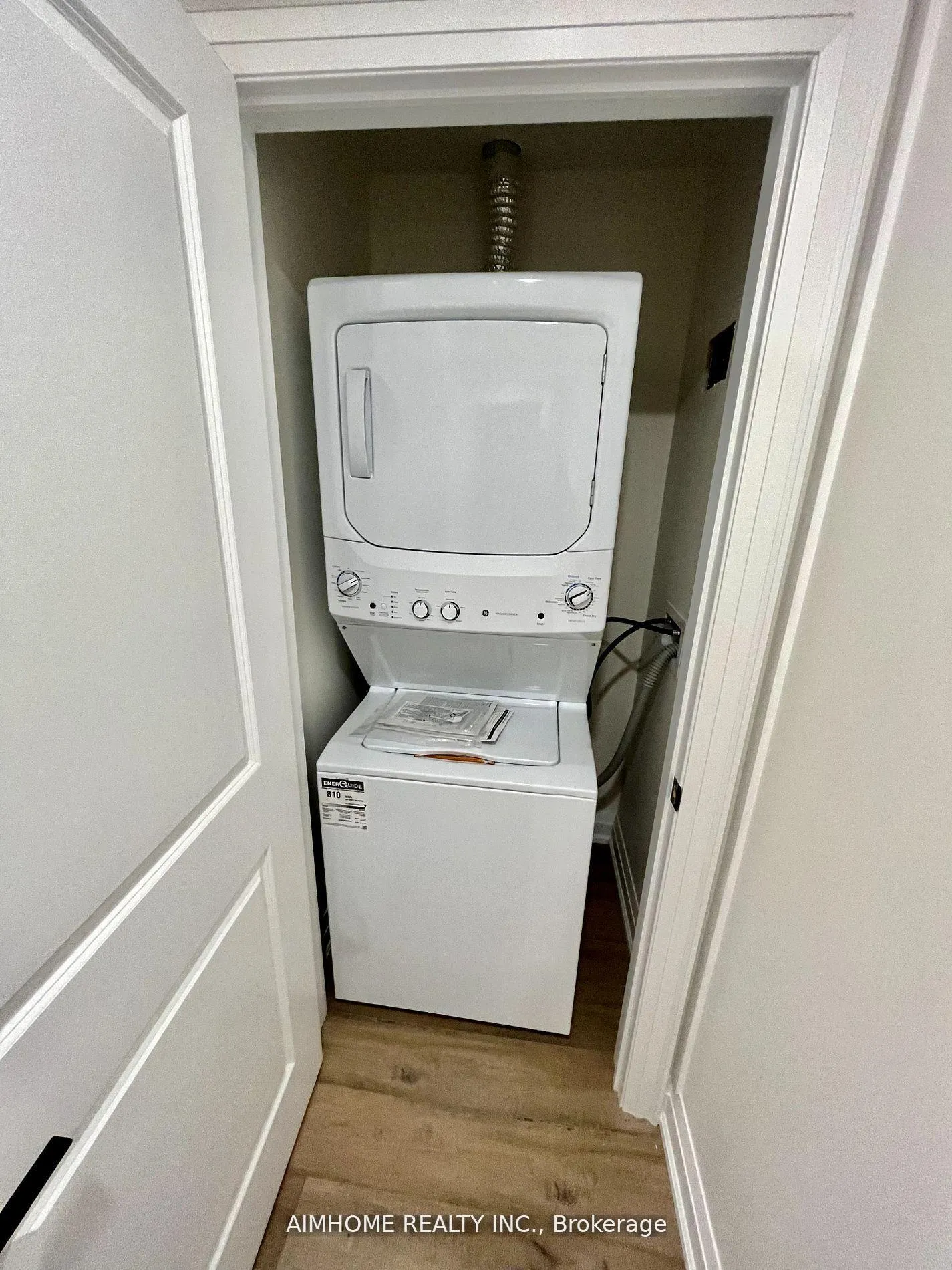 Photo 7 of Unit BSMT, 6 Pine Hill Crescent, Aurora, Aurora Estates — HOMEH