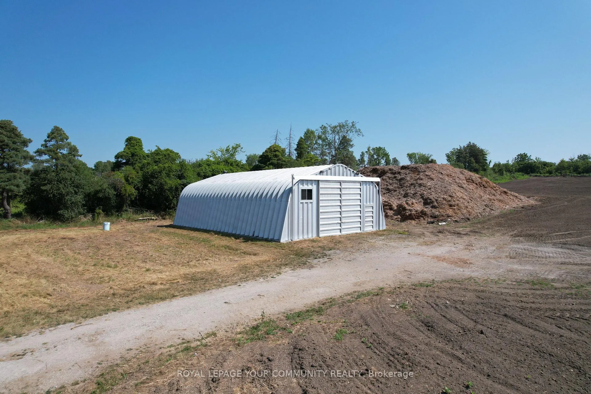 Photo 3 of 3885 Salem Road, Pickering, Rural Pickering — HOMEH