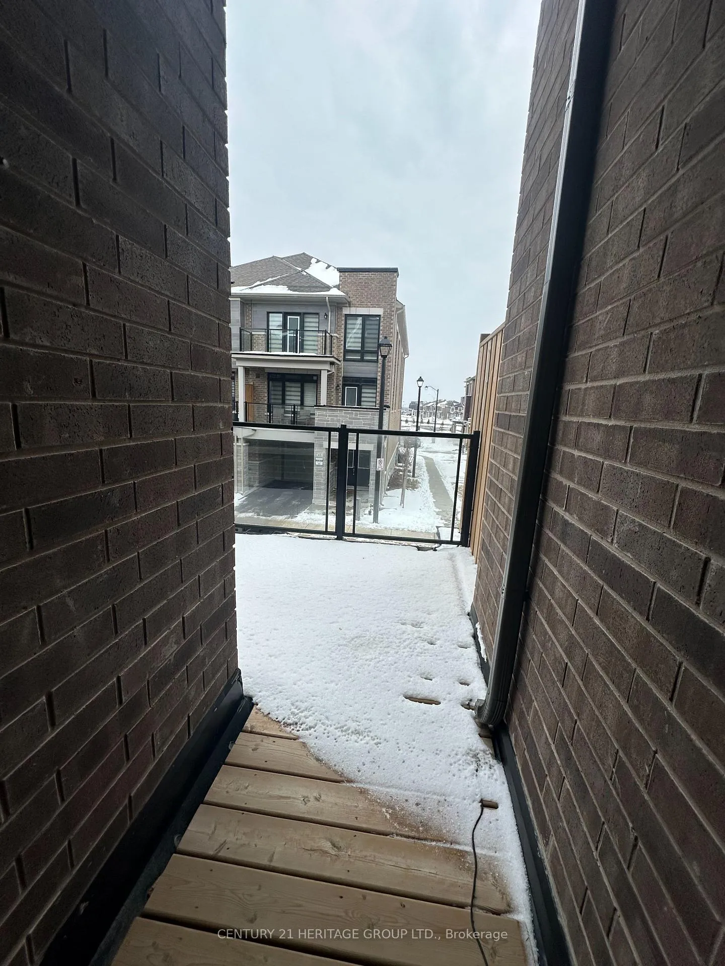 Photo 15 of 44 Elsinore Street, Vaughan, Kleinburg — HOMEH