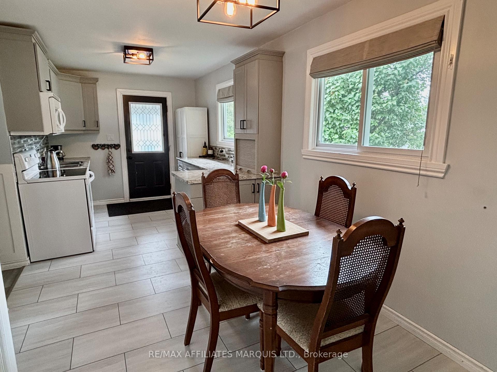 Photo 13 of 1005 Osborne Avenue, Cornwall — HOMEH