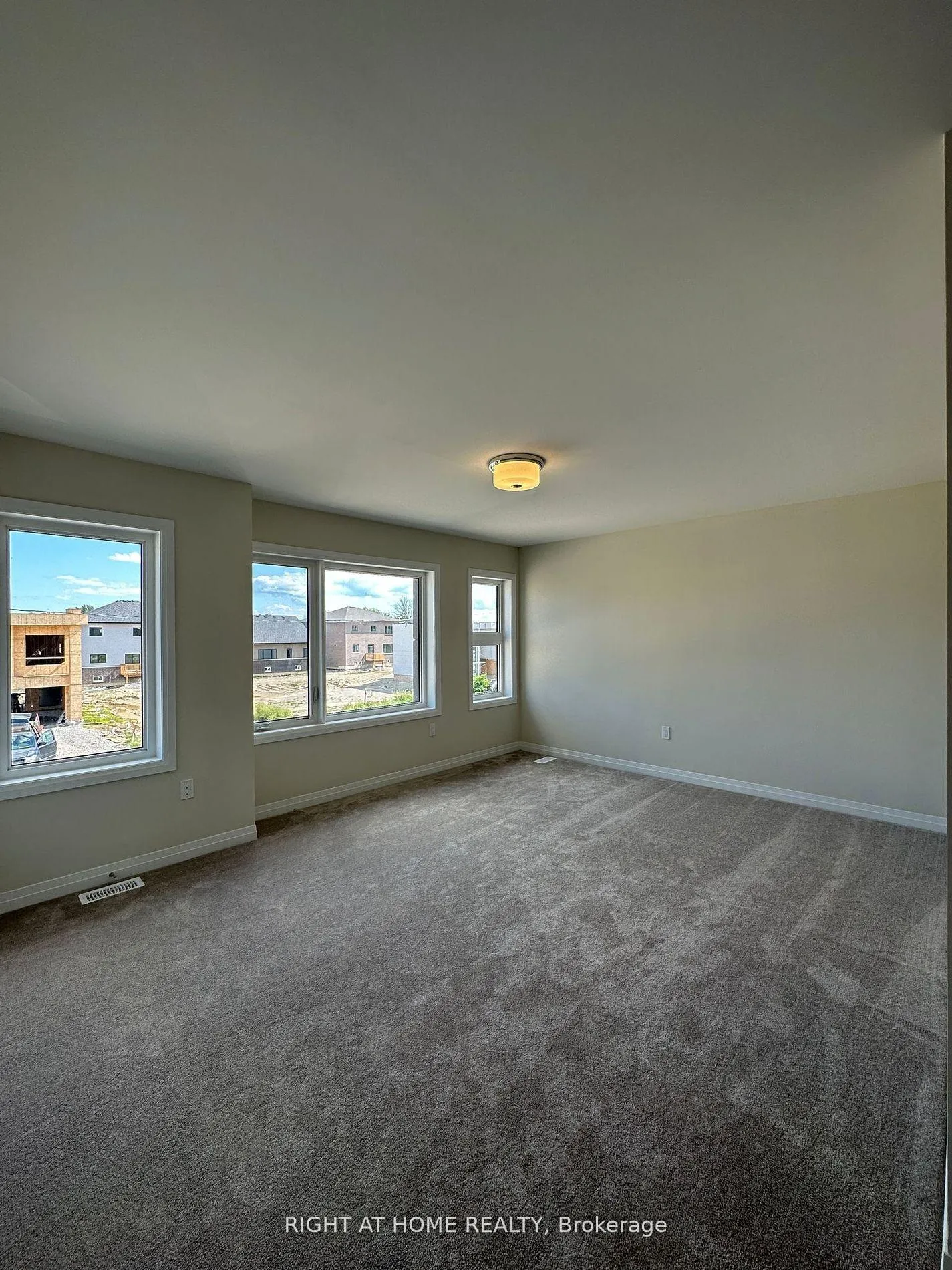 Photo 4 of 3713 Quayside Drive N, Severn, West Shore — HOMEH