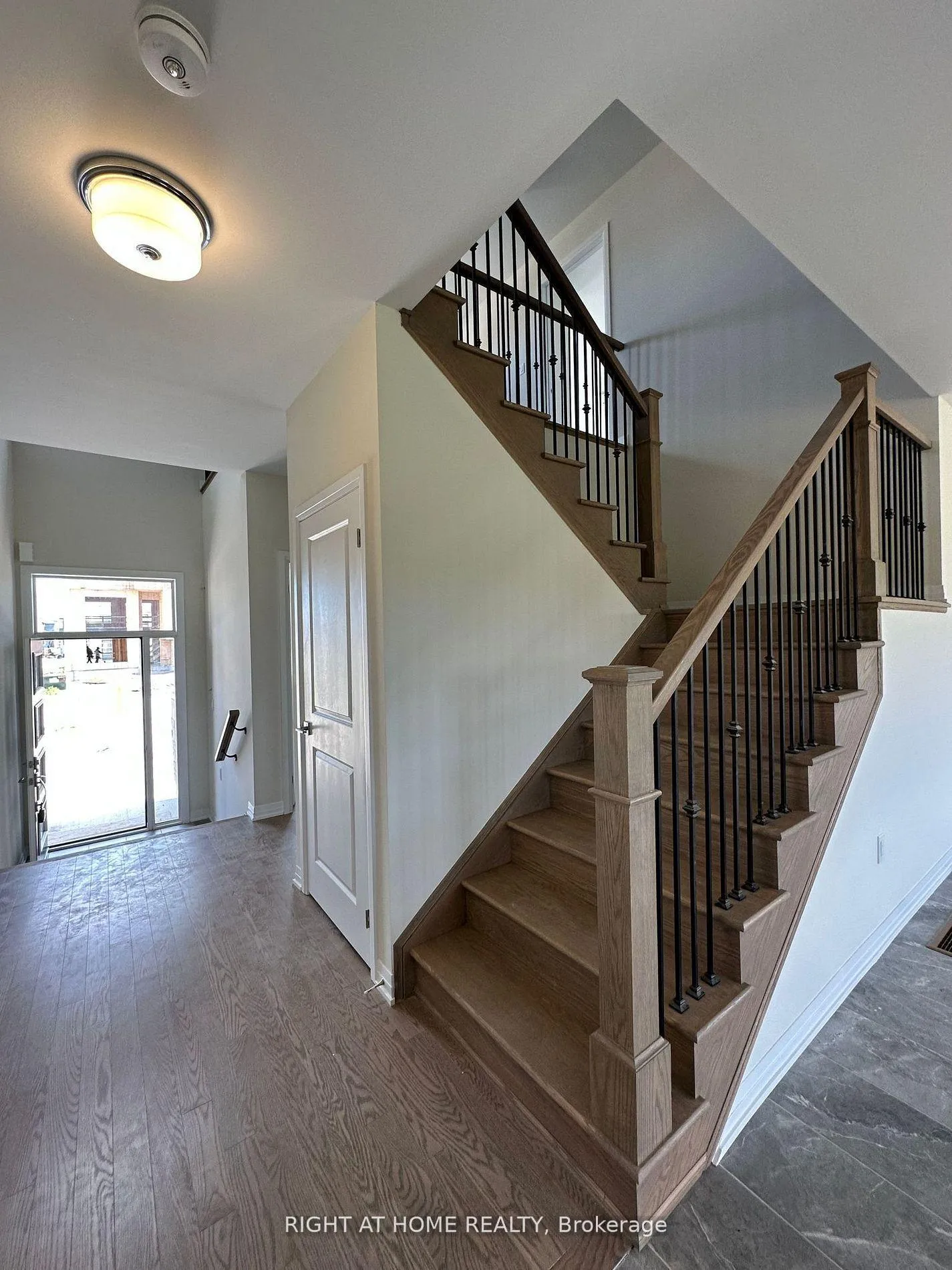Photo 9 of 3713 Quayside Drive N, Severn, West Shore — HOMEH