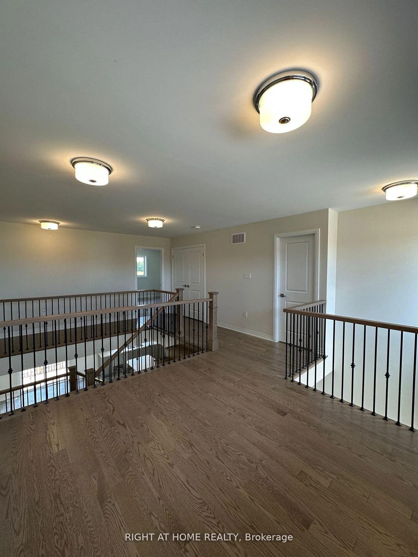 Photo 13 of 3713 Quayside Drive N, Severn, West Shore — HOMEH