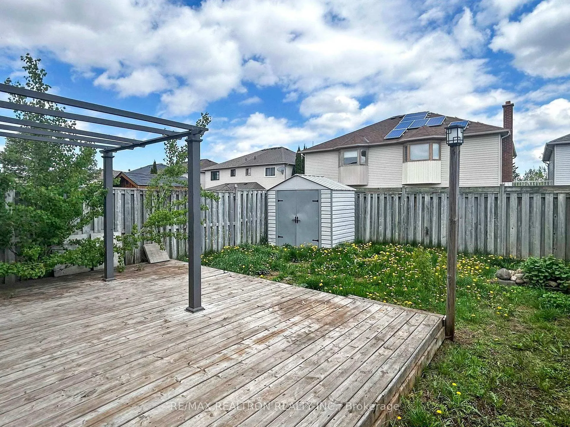 Photo 35 of 35 Basswood Drive, Barrie, Holly — HOMEH