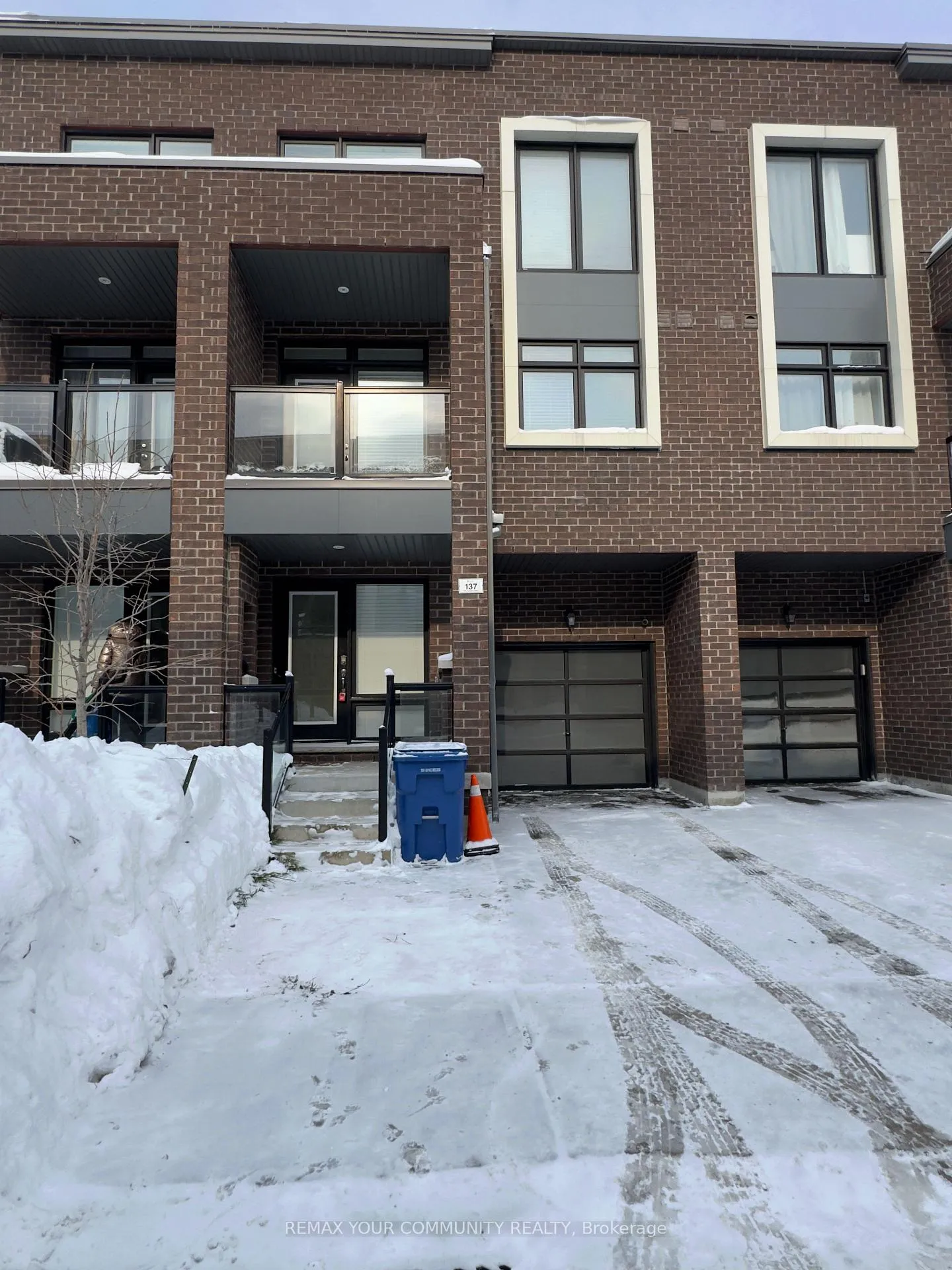 Photo 1 of 137 Moneypenny Place, Vaughan, Beverley Glen — HOMEH