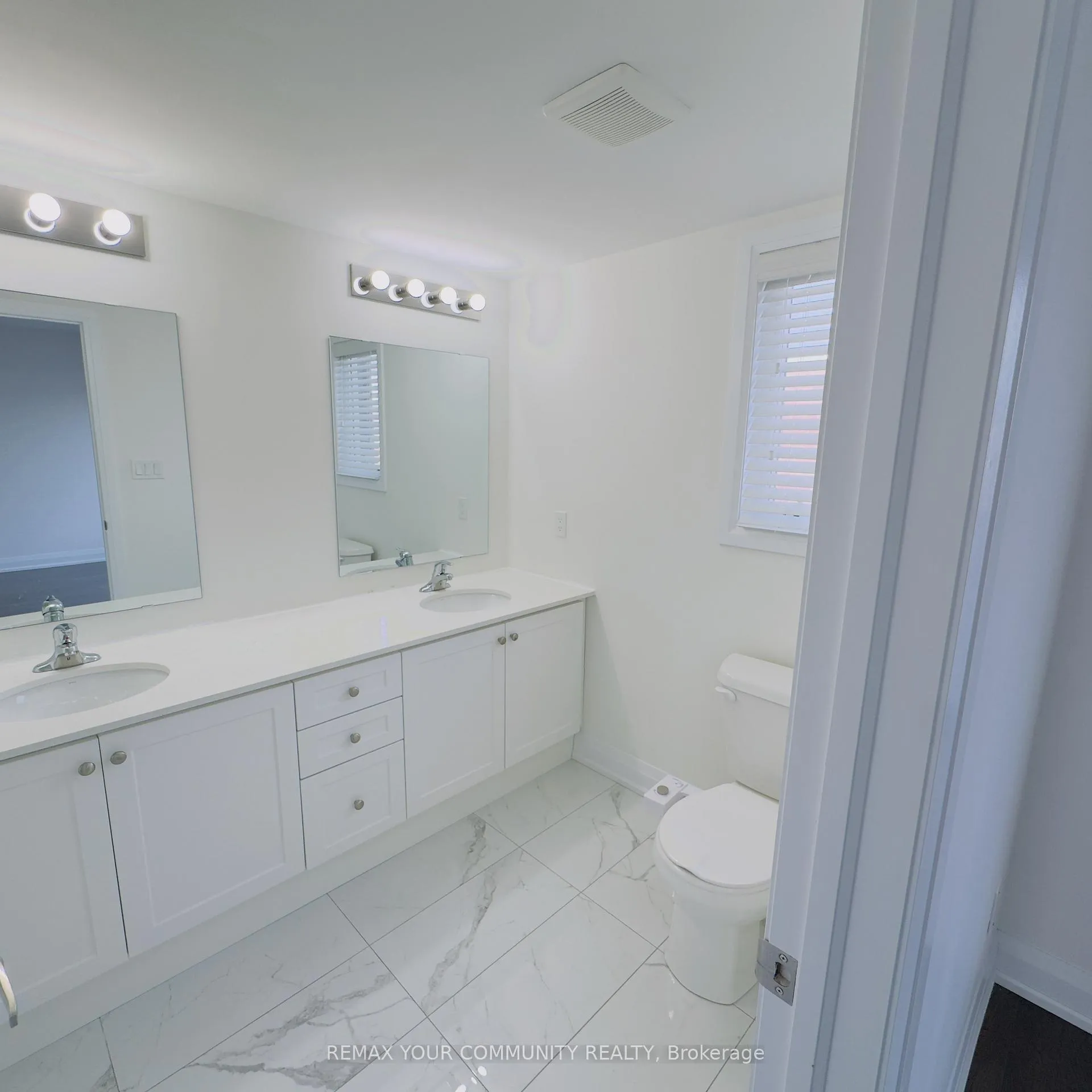 Photo 26 of 137 Moneypenny Place, Vaughan, Beverley Glen — HOMEH