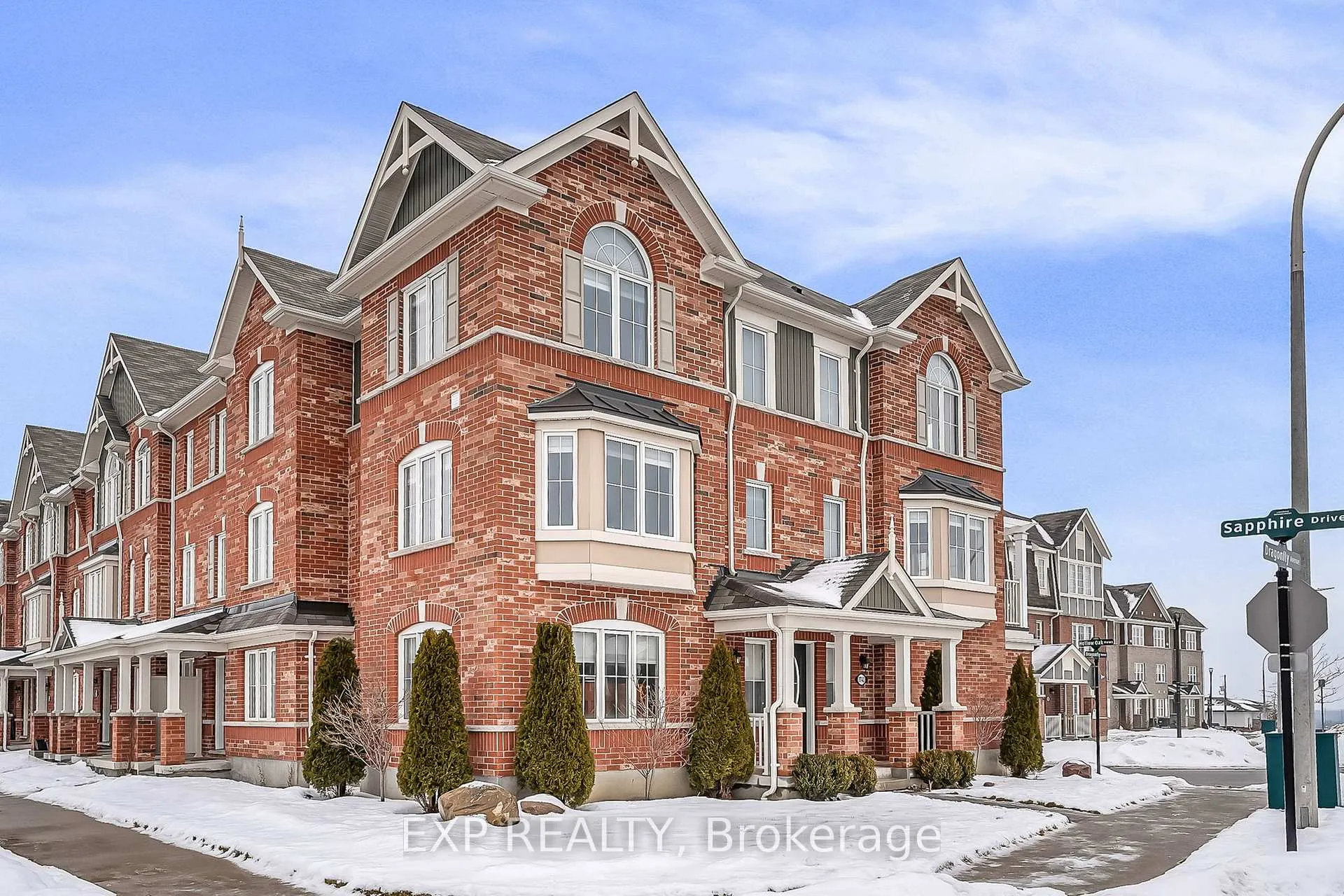 Photo 3 of 2743 Sapphire Drive, Pickering, Rural Pickering — HOMEH