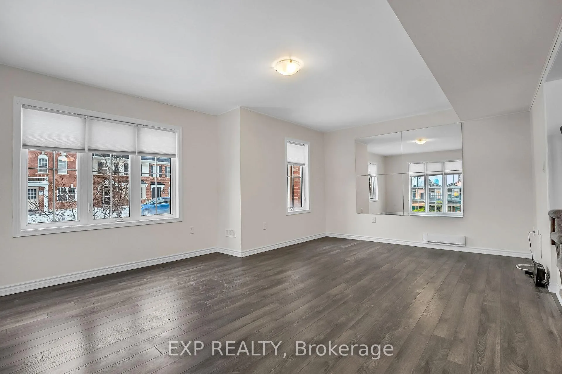 Photo 8 of 2743 Sapphire Drive, Pickering, Rural Pickering — HOMEH