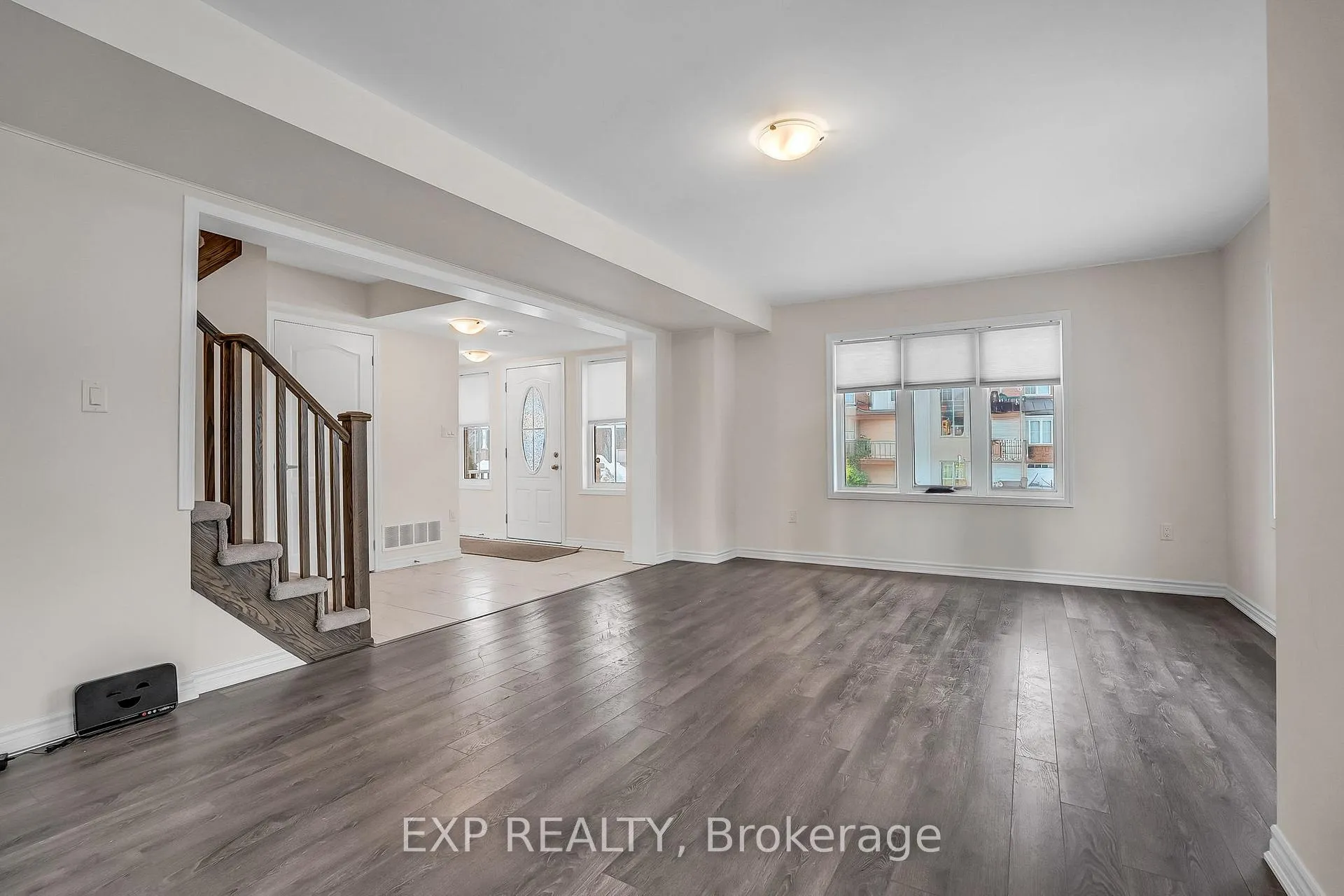 Photo 10 of 2743 Sapphire Drive, Pickering, Rural Pickering — HOMEH