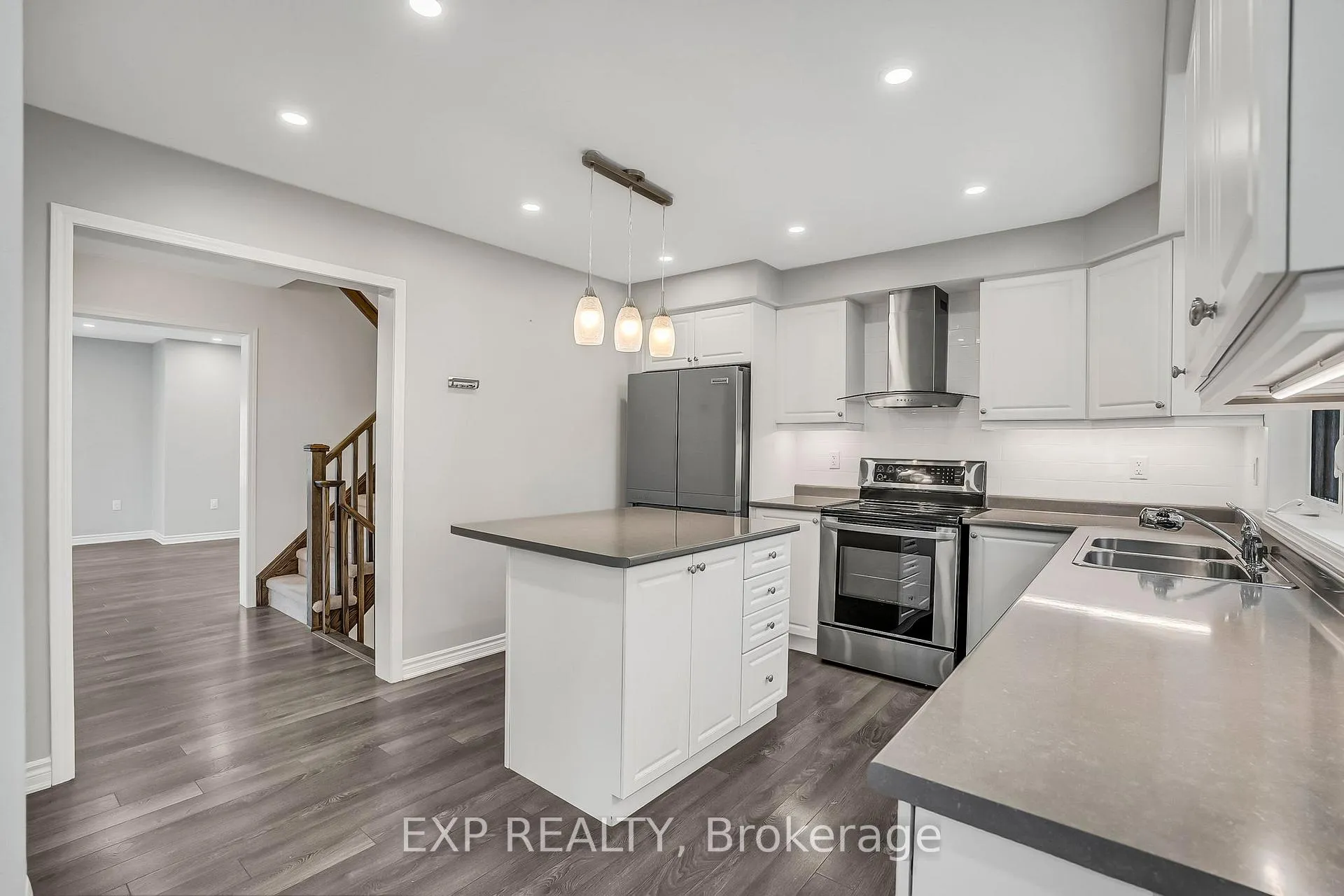 Photo 17 of 2743 Sapphire Drive, Pickering, Rural Pickering — HOMEH
