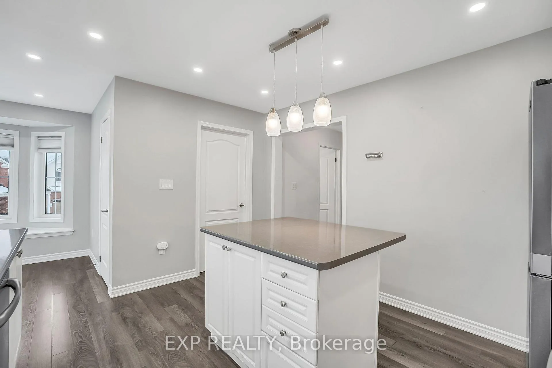 Photo 18 of 2743 Sapphire Drive, Pickering, Rural Pickering — HOMEH