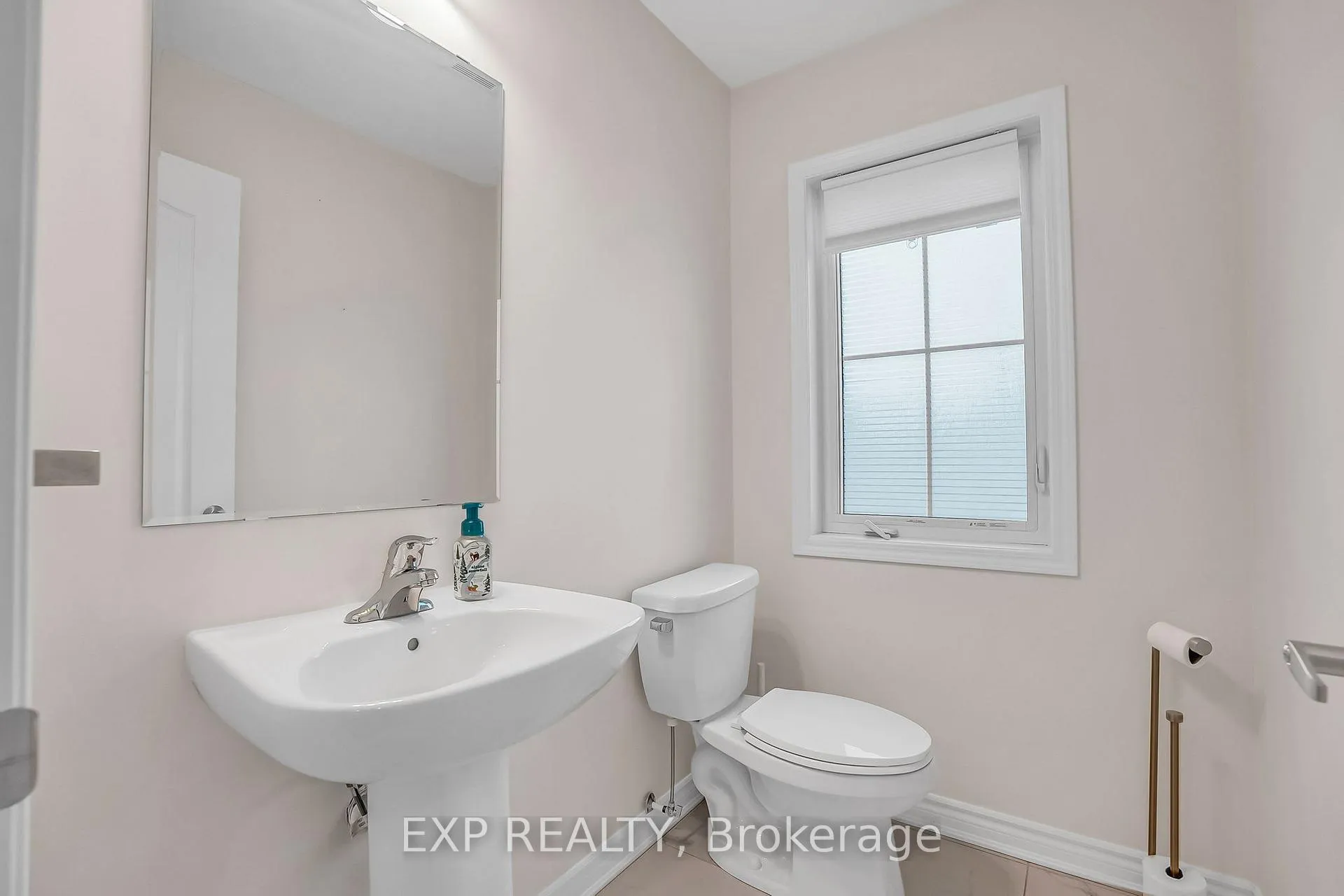Photo 23 of 2743 Sapphire Drive, Pickering, Rural Pickering — HOMEH