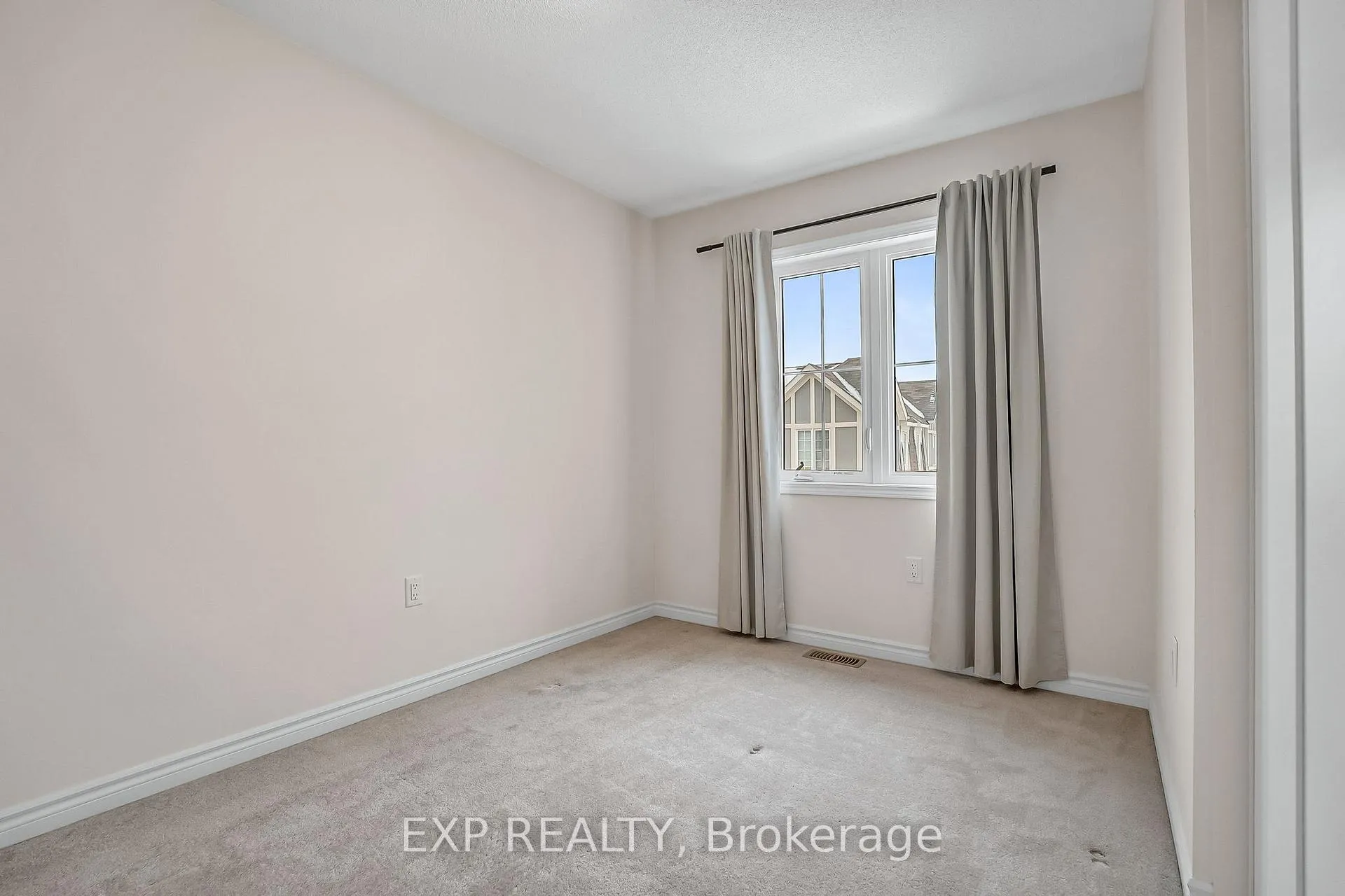 Photo 38 of 2743 Sapphire Drive, Pickering, Rural Pickering — HOMEH